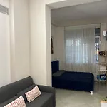 Dori's Wilson At Blloku Neighborhood * טיראנה