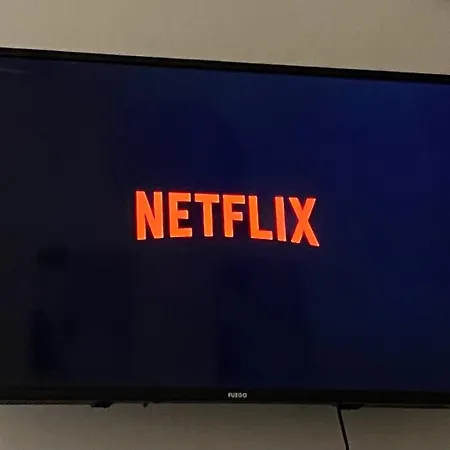 Dori's Wilson At Blloku Neighborhood Appartamento Tirana