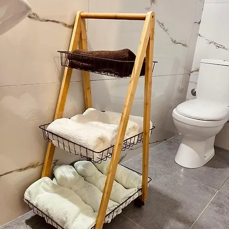 Apartment Dori's Wilson At Blloku Neighborhood *