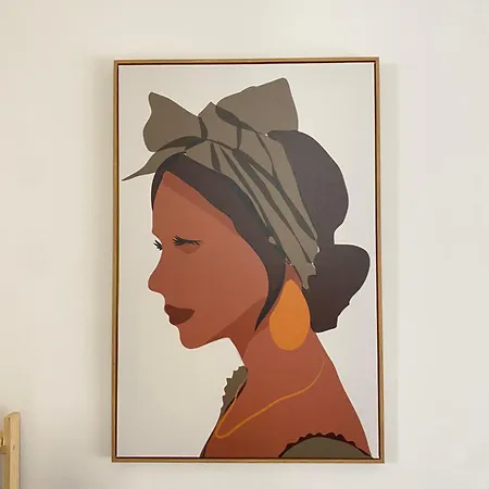 Dori's Wilson At Blloku Neighborhood * Tirana