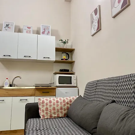 Dori's Wilson At Blloku Neighborhood Apartment *