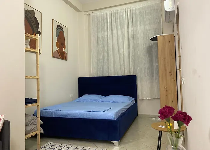 Dori's Wilson At Blloku Neighborhood *