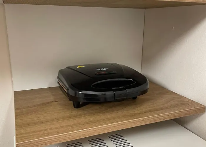 Dori's Wilson At Blloku Neighborhood Apartmán *