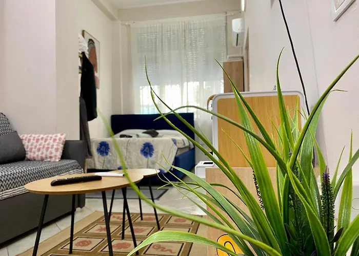 Dori's Wilson At Blloku Neighborhood Apartament *